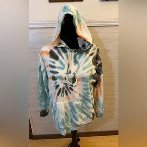 NWT- True Craft Peach Spiral Tie-Dye Hoodie
